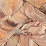 Камень пиленный розовый с разводами