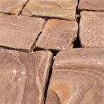 Камень рубленный розовый галтованный (Римская кладка)