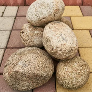 Морской валун белый, серый